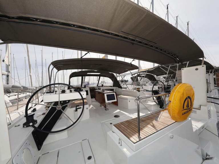 Hire a Dufour Dufour 470 Sukošan
