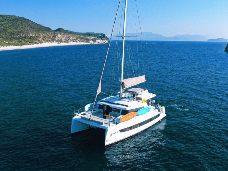 Hire Catamaran Bali Catamarans with a boat licence