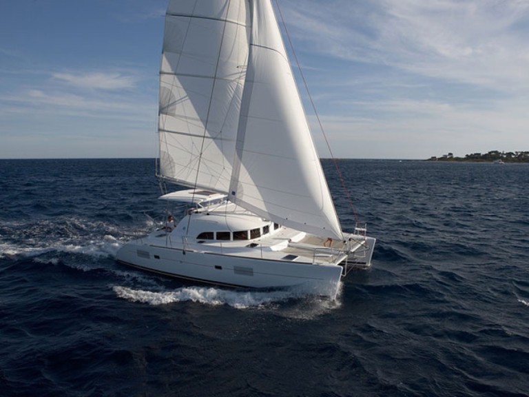 Yacht hire Gouvia cheap Lagoon 380 S2