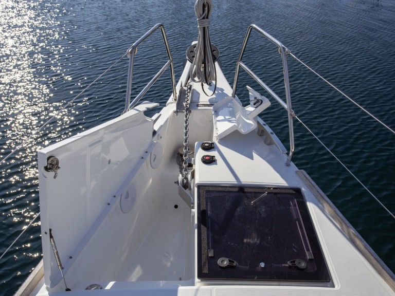 Dufour Dufour 520 Grand Large charter bareboat or skippered in  Primošten