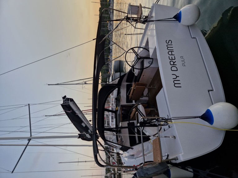 Sailboat hire in Pula - Elan Impression 45