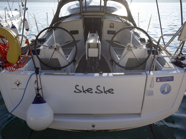 Sailboat to hire Pula at the best price