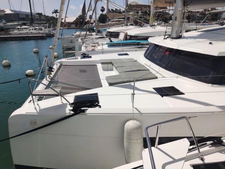 Yacht charter Bas du Fort - Fountaine Pajot Astrea 42 on SamBoat