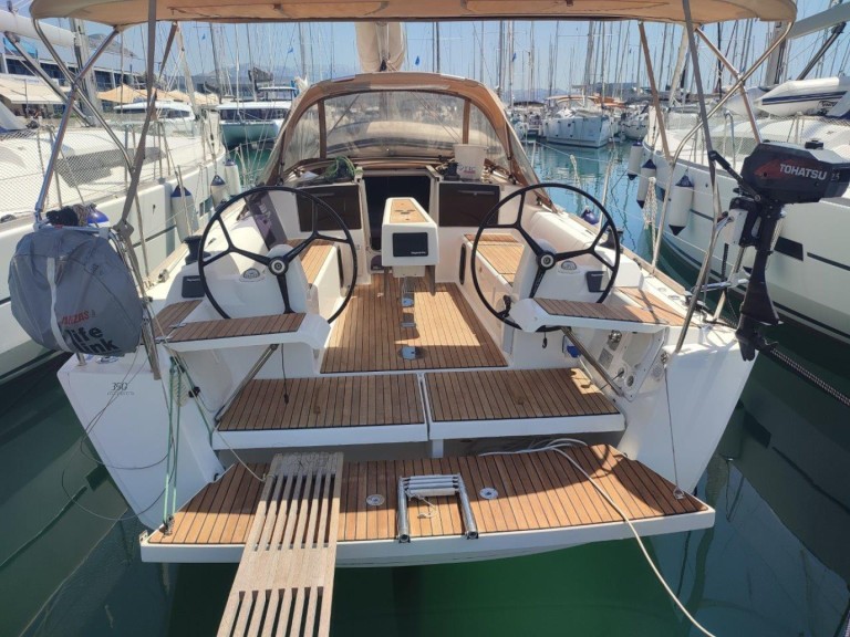 Yacht charter Izola - Dufour Dufour 350 Grand Large on SamBoat