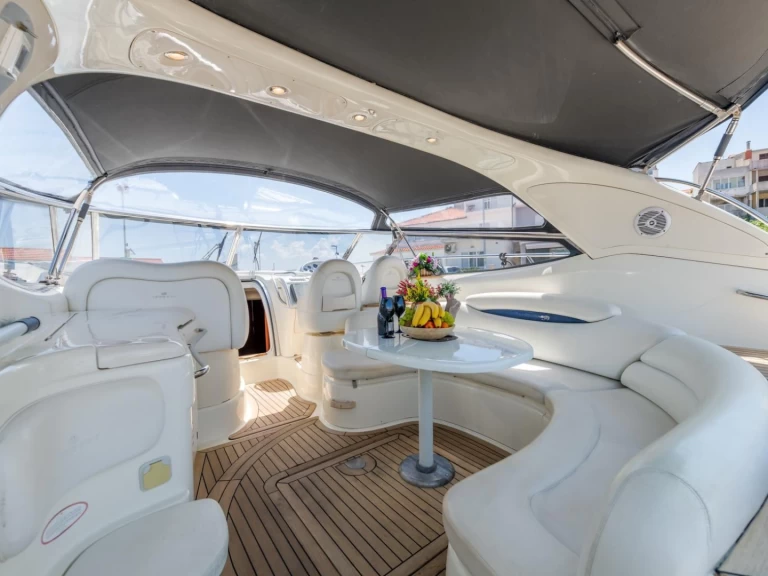 Motorboat hire in Split - Cranchi Cranchi 50