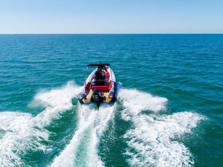 Prua al vento THOR 7.0 charter bareboat or skippered in  L'Herbaudière