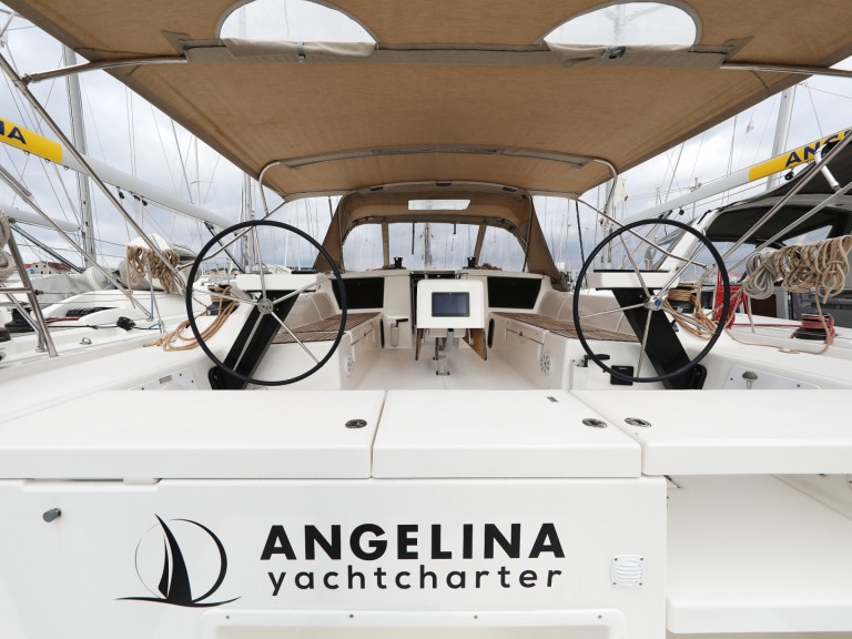 Hire a Dufour Dufour 430 Grand Large Šibenik