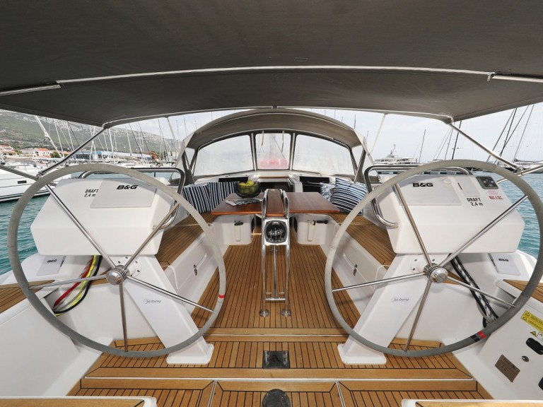 Hanse Hanse 455 charter bareboat or skippered in  Šibenik