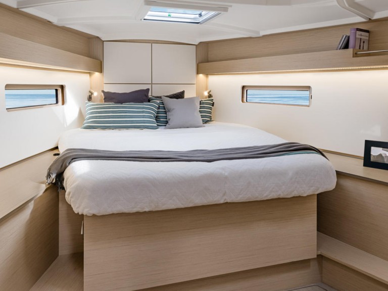 Yacht charter Primošten - Bénéteau Oceanis 40.1 on SamBoat