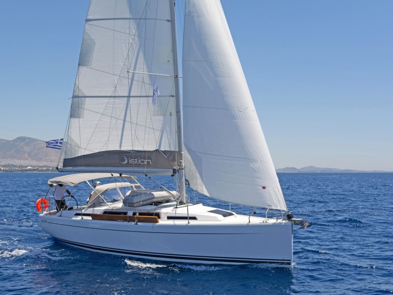 Hire a Hanse Hanse 345 Lefkáda