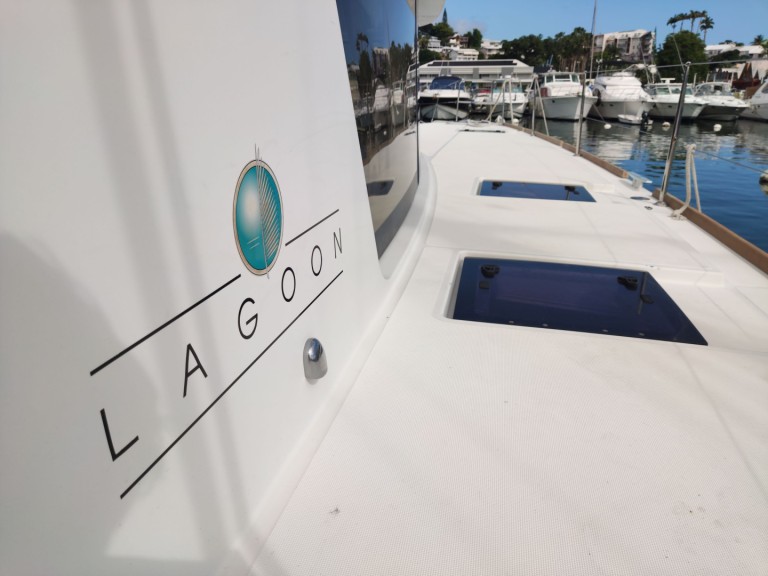 Yacht charter Seget Donji - Lagoon Lagoon 52 on SamBoat