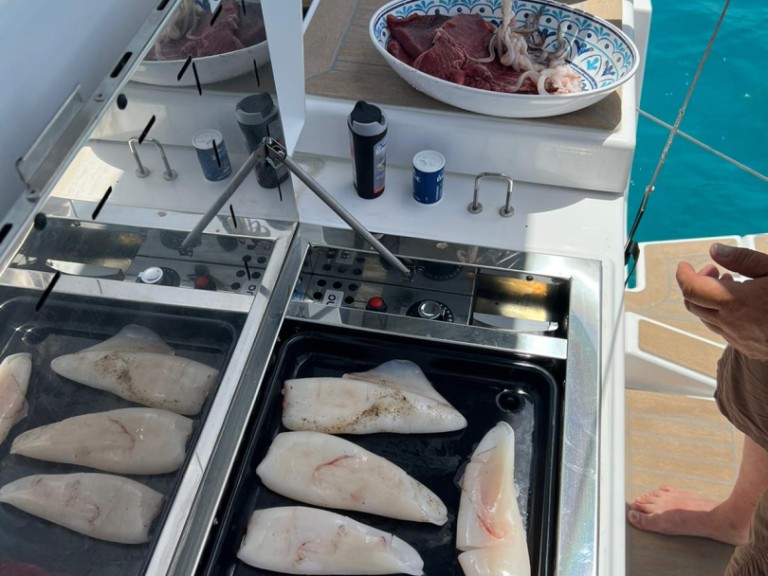 Yacht charter Palermo - Dufour Dufour 470 on SamBoat