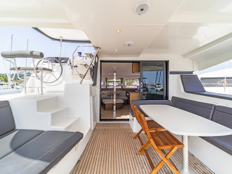 Catamaran to hire Gouvia at the best price