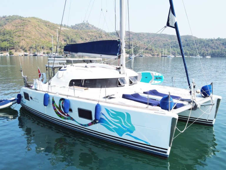 Catamaran to hire Fethiye at the best price