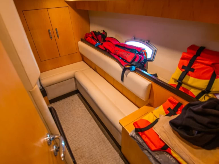 Hire Motorboat with or without skipper Custom Made Dubai Marina