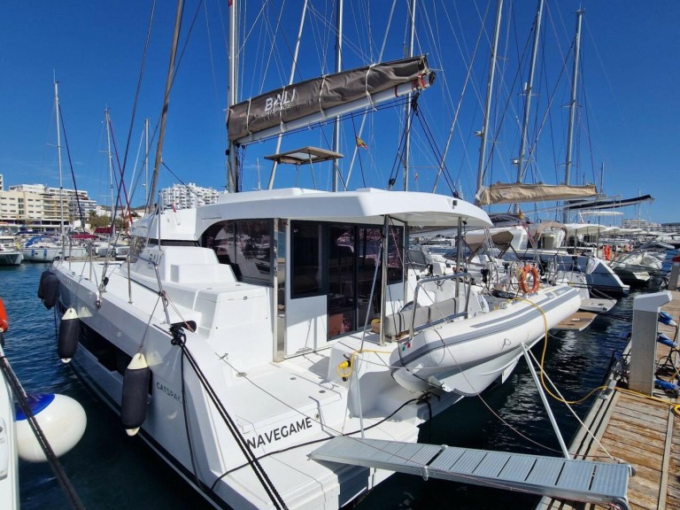 Yacht hire Sant Antoni de Portmany cheap Bali Catspace Voile