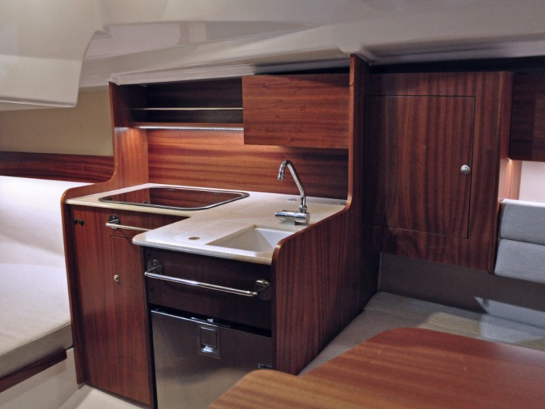 Sailboat hire in Wilkasy - Northman Maxus 26 Prestige +