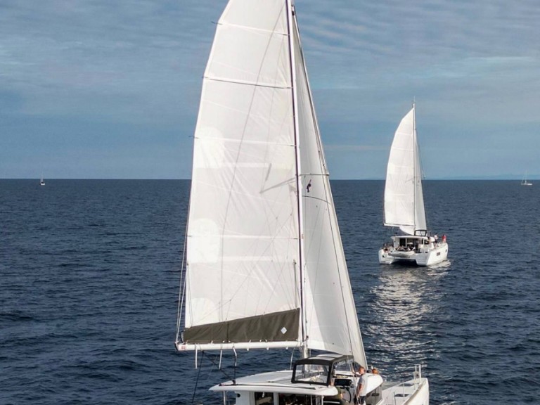 Catamaran hire in Primošten - Lagoon Lagoon 40