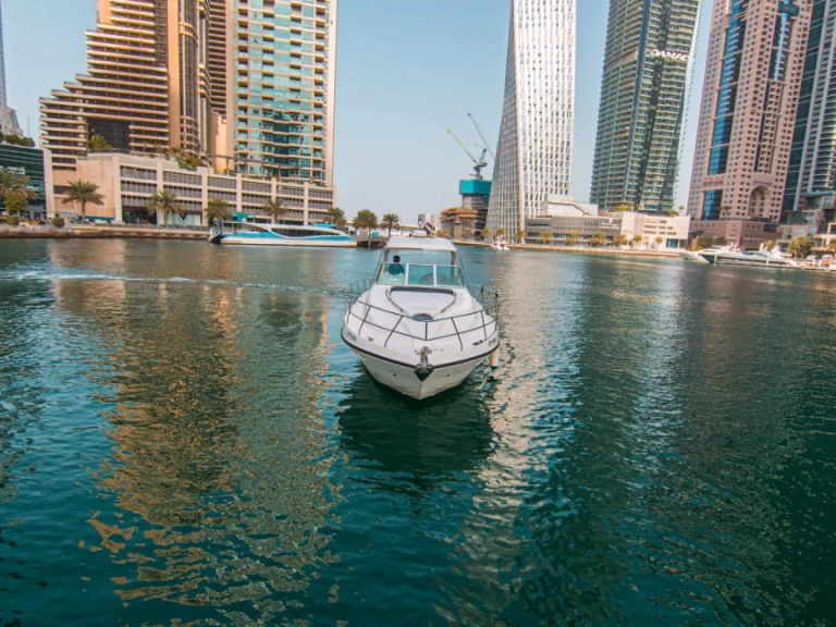 Yacht hire Dubai Marina cheap 75