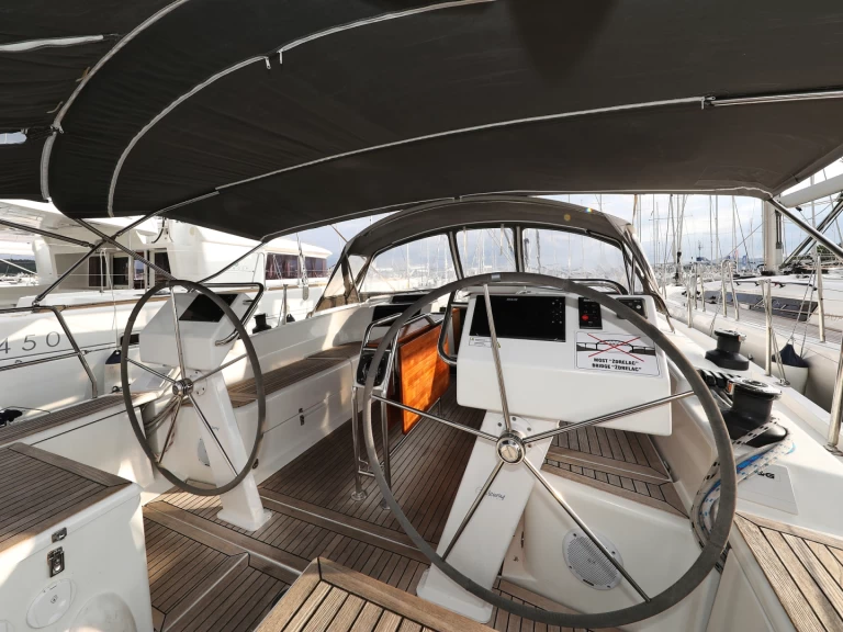 Yacht hire Sukošan cheap Hanse 455