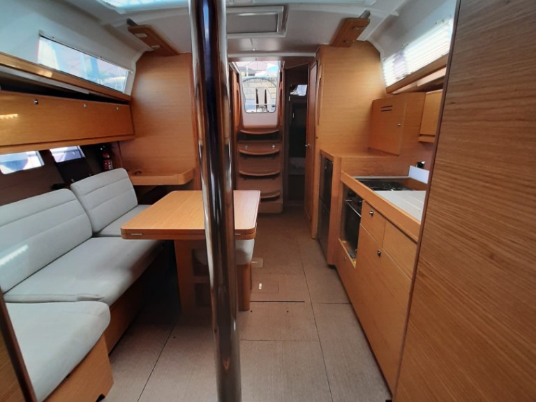 Hire Sailboat with or without skipper Dufour Furnari