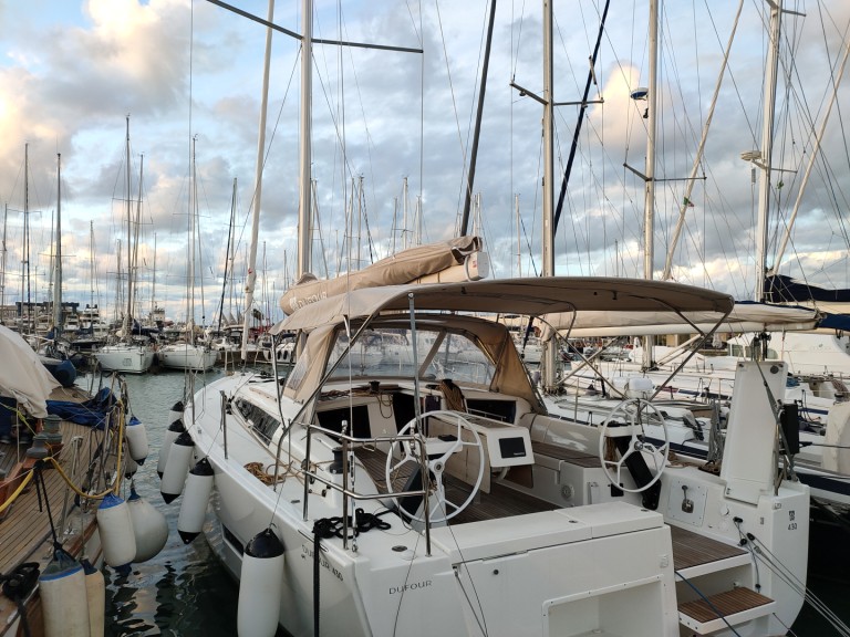 Dufour Dufour 430 Grand Large charter bareboat or skippered in  Palermo