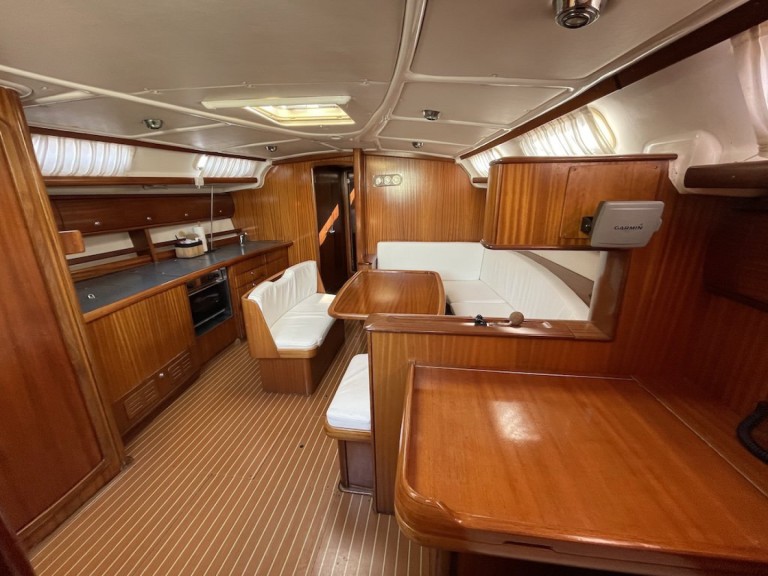 Hire a Bavaria Bavaria 44 Zadar