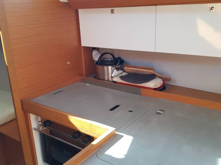 Hire Sailboat with or without skipper Dufour Larmor-Plage