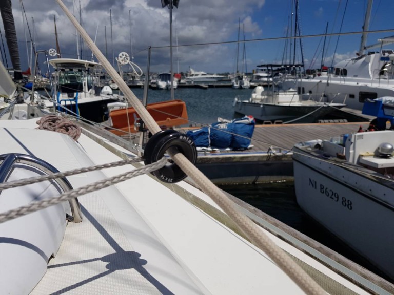 Hire Sailboat with or without skipper Dufour Larmor-Plage