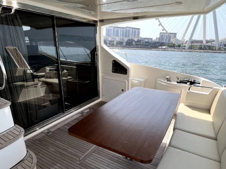 Yacht hire Dubai Marina cheap 58