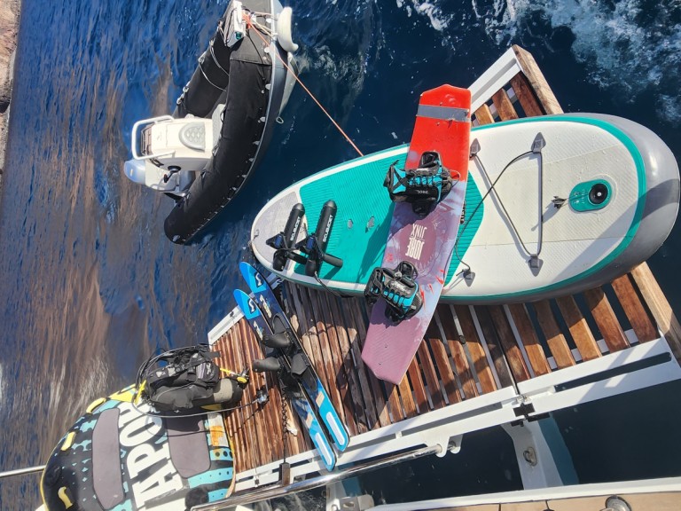 Hire a Lagoon Lagoon 52 F Lefkáda