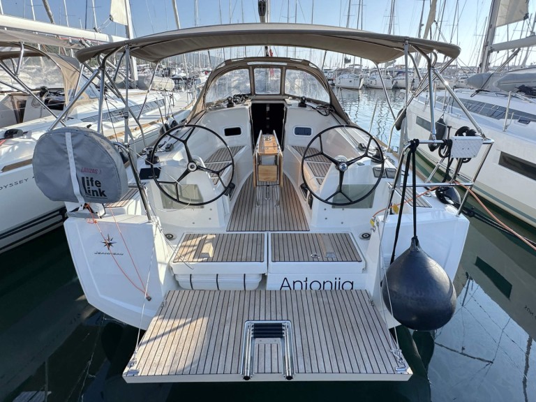 Hire a Jeanneau Sun Odyssey 349 Punat