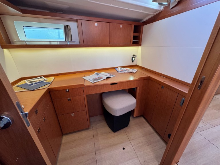Hire a Bénéteau Sense 50 Port Grimaud