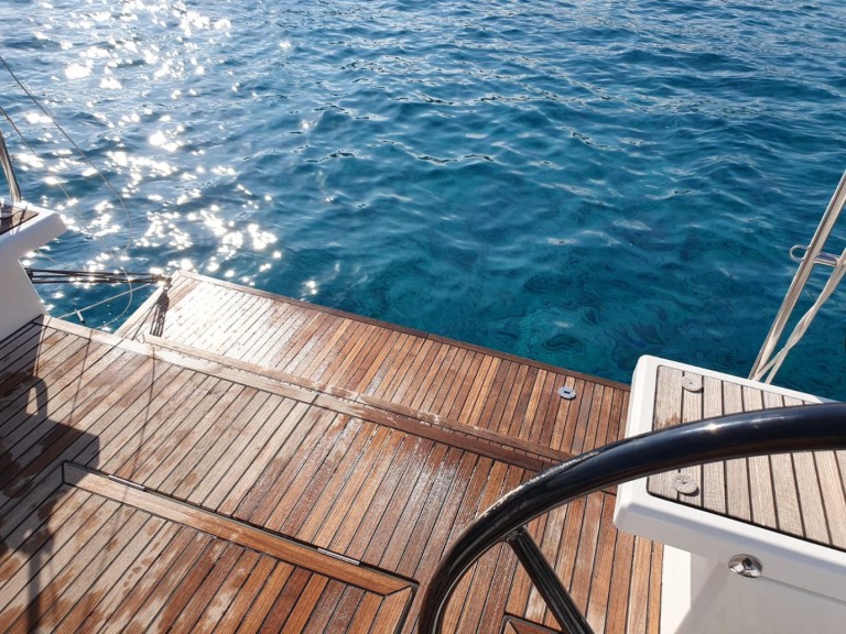 Yacht charter Cala d'Or - Bénéteau Oceanis 51.1 on SamBoat