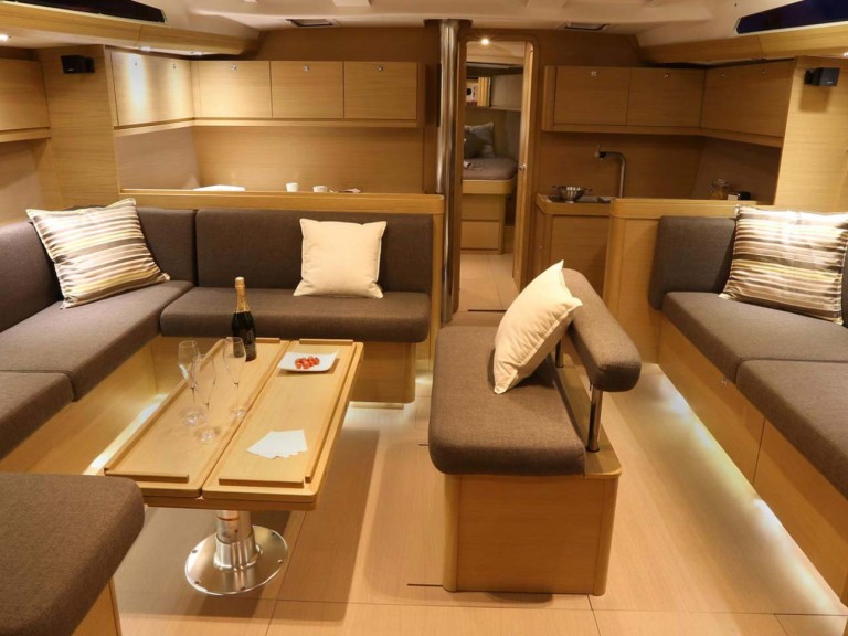 Hire Sailboat with or without skipper Dufour Ajaccio