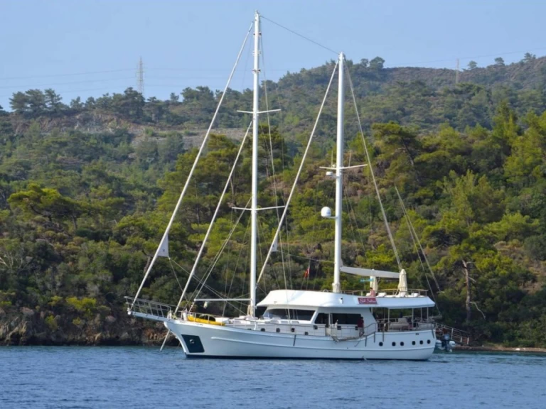 Sailboat hire in Bodrum - Custom Made B427