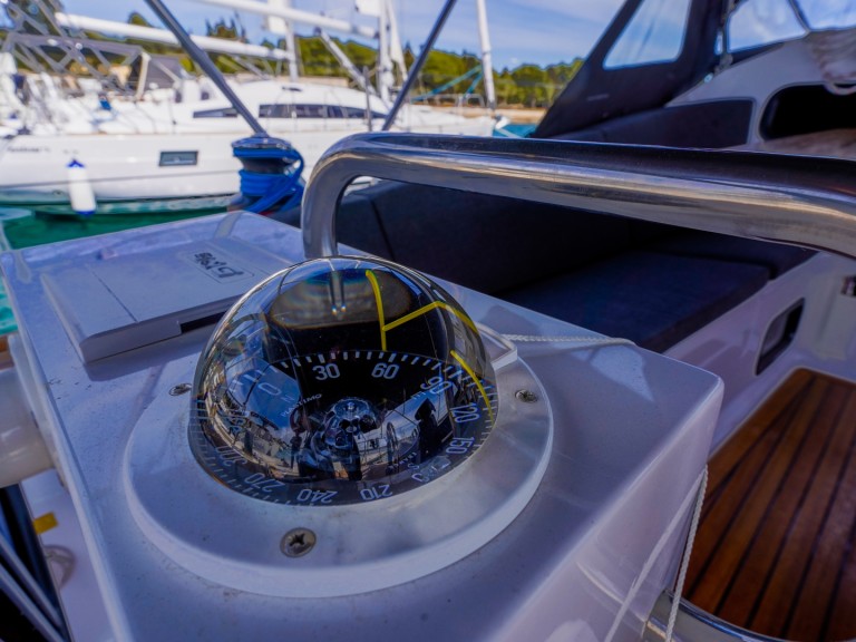 Yacht hire Pula cheap Impression 40.1