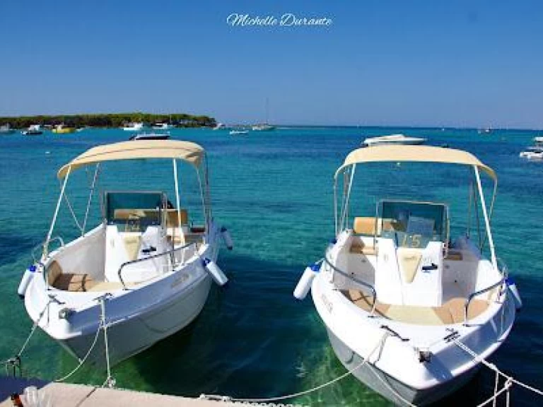 Yacht hire Porto Cesareo cheap Elite 19