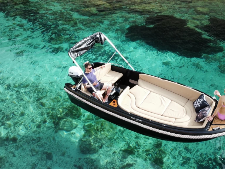 Mareti Open 500 Classic charter bareboat or skippered in  Sant Antoni de Portmany