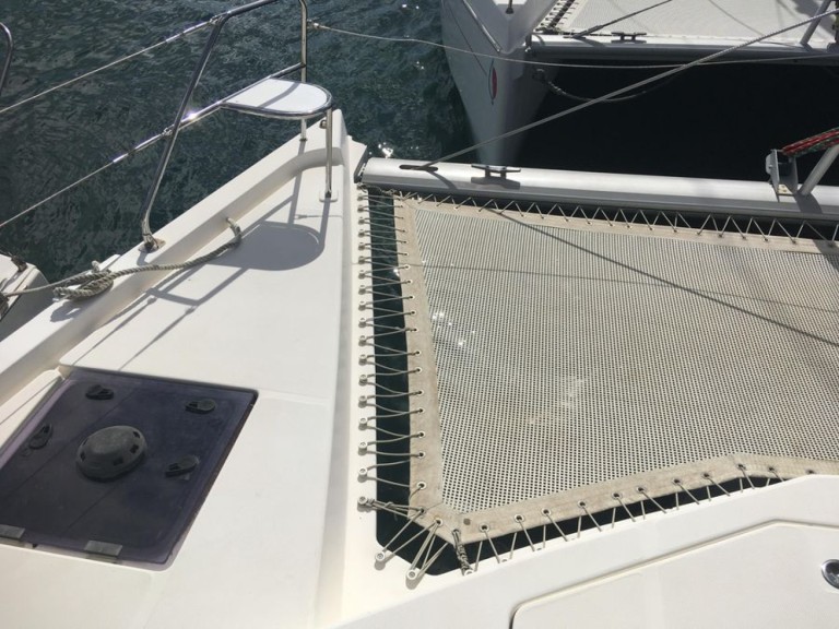 Hire a Robertson and Caine Leopard 48 Palma de Mallorca