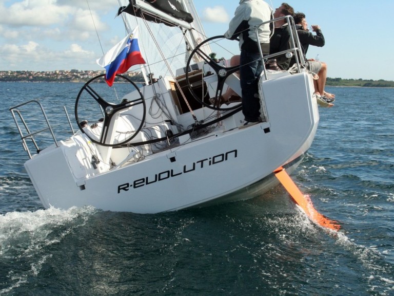 6 ELAN 350 charter bareboat or skippered in  Arzon