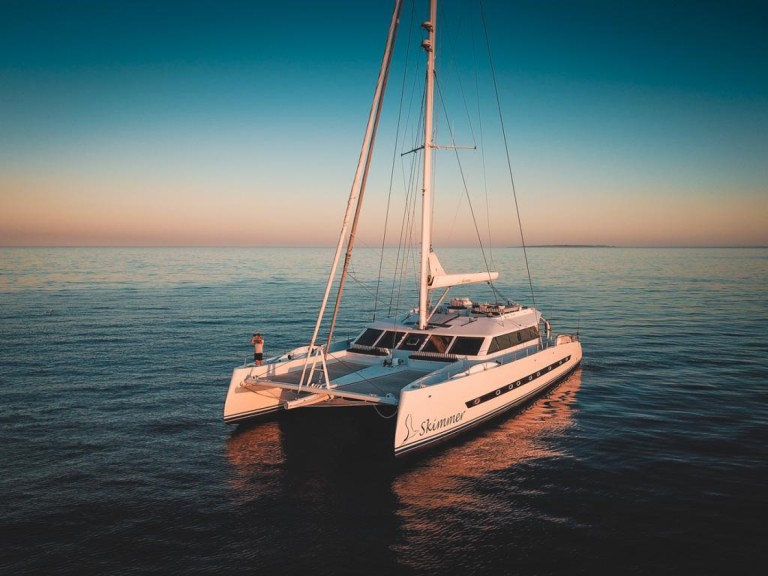 Yacht hire Alimos cheap Balance 760F