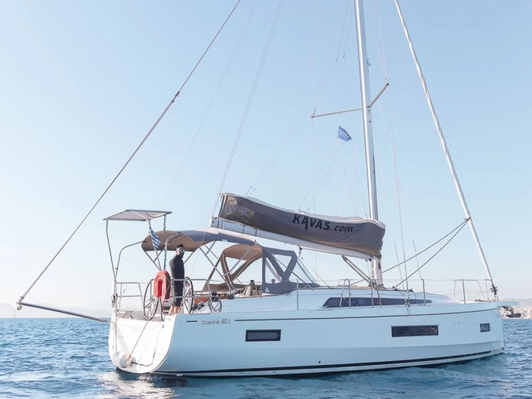 Hire Sailboat with or without skipper Bénéteau Ribishi