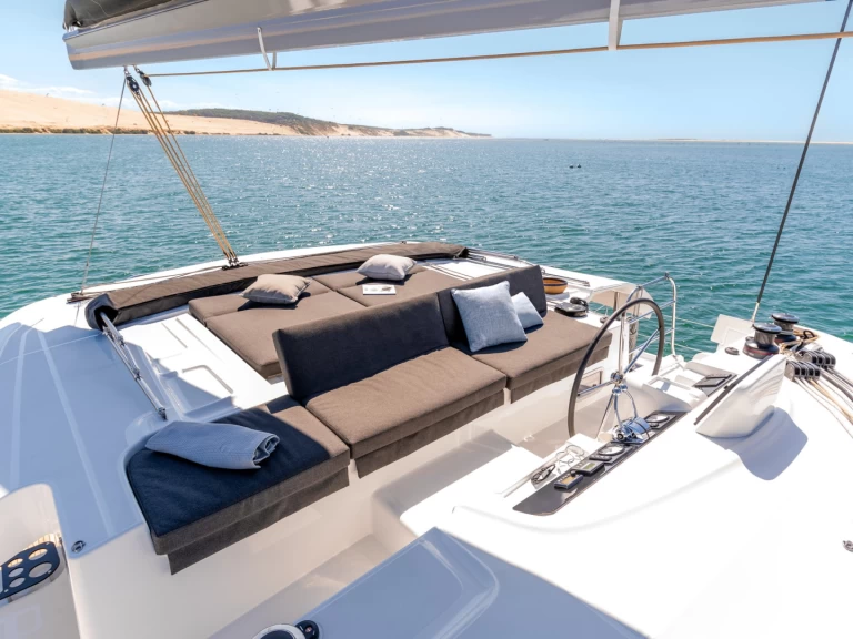 Catamaran hire in Ribishi - Lagoon Lagoon 46