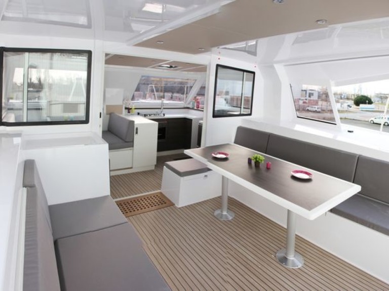 Catamaran to hire Saint-Mandrier-sur-Mer at the best price