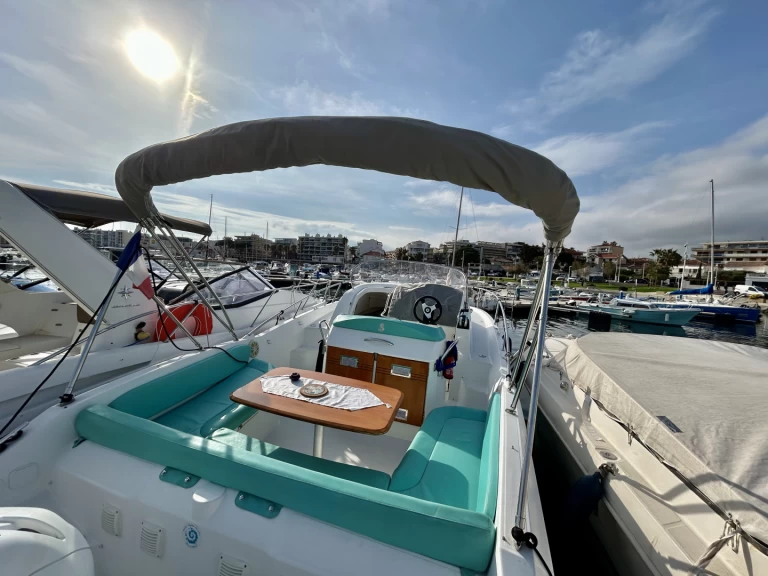 Motorboat hire in Cannes - Bénéteau Flyer sundeck 850 