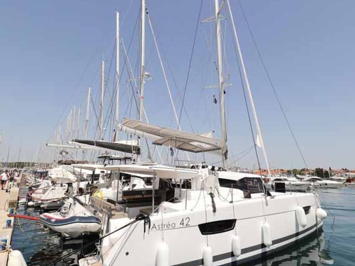 Hire Catamaran with or without skipper Fountaine Pajot Biograd na Moru