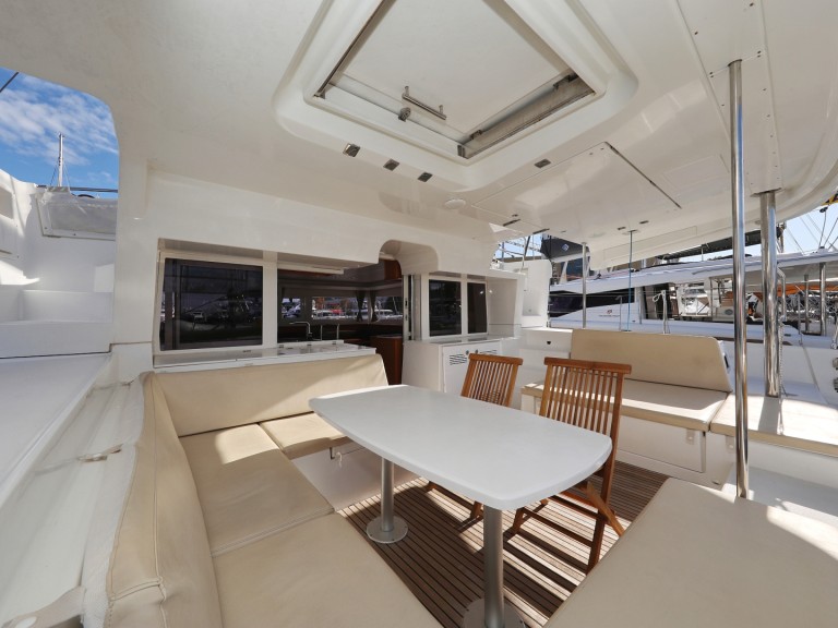 Hire Catamaran with or without skipper Lagoon Tribunj