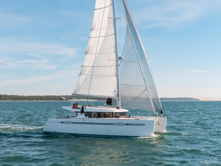 Lagoon Lagoon 450 Sport Top charter bareboat or skippered in  Bas du Fort