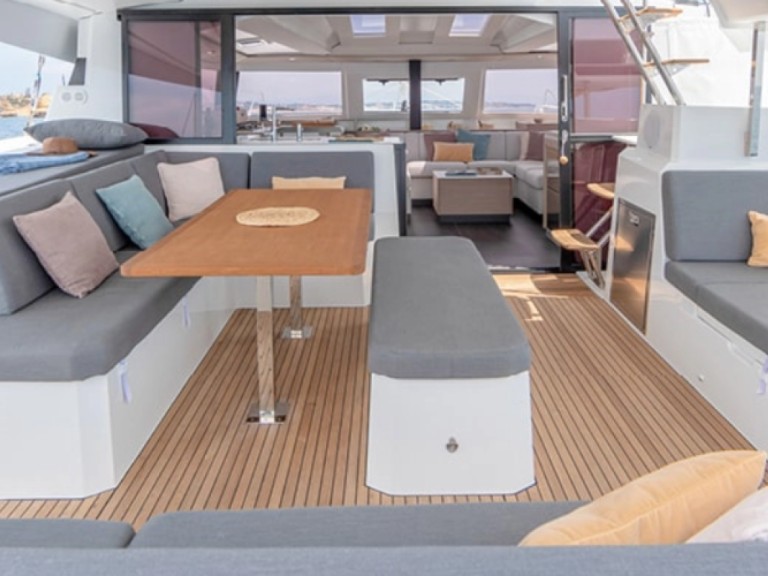 1 ELBA 45 charter bareboat or skippered in  Arzon